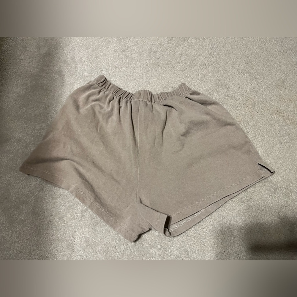 Garage 80’s style soft tennis shorts - Picture 4 of 4